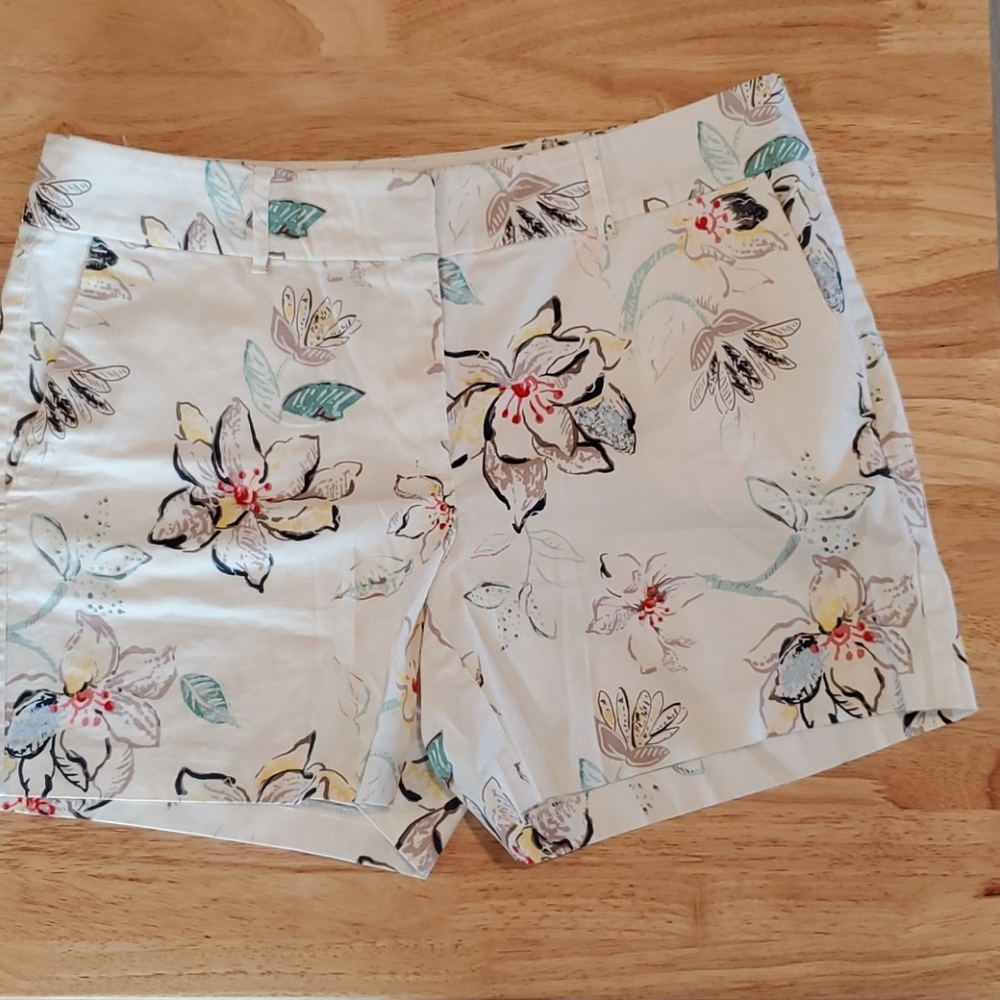 Ann Taylor Factory Signature Floral Shorts